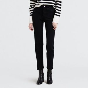 Levi’s Black Wedgie Straight Jeans, 26